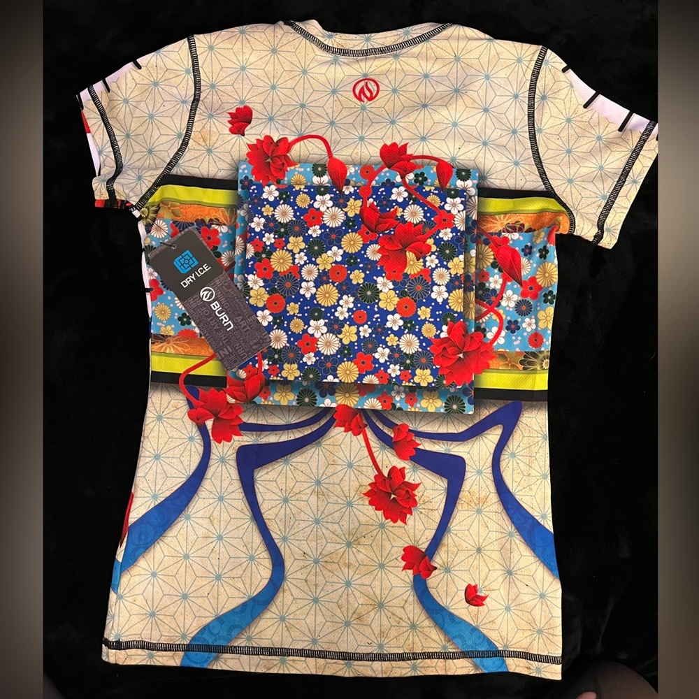 MIKO tech shirt - NWT